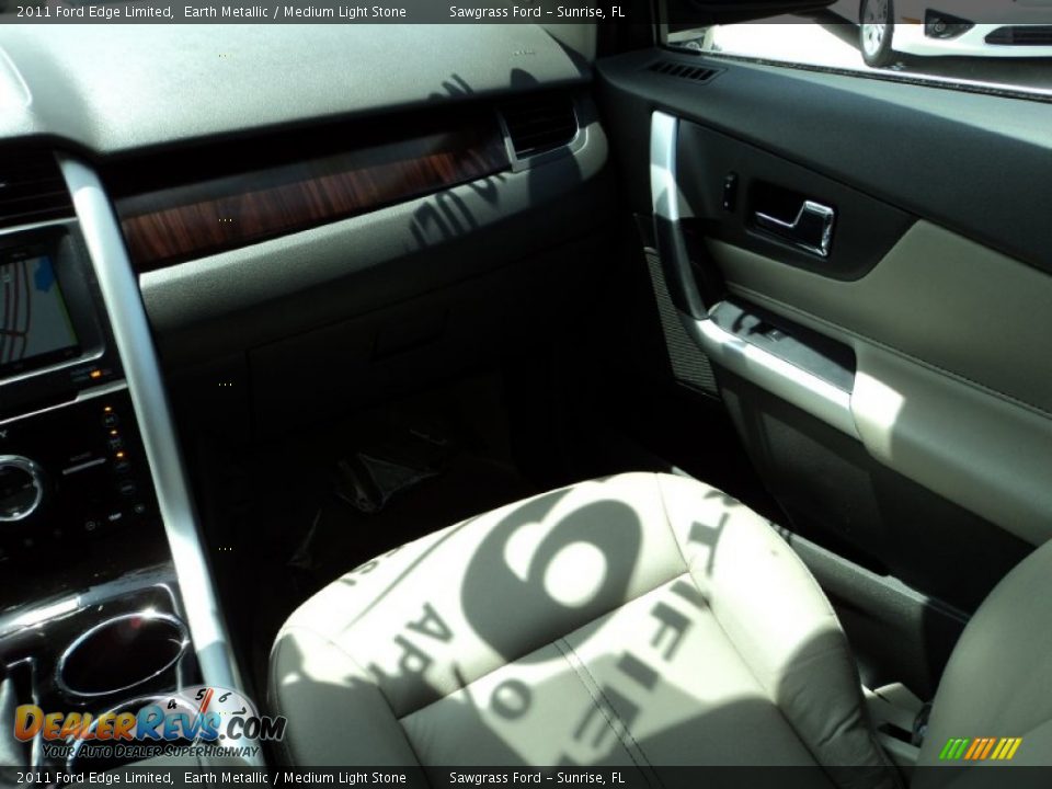 2011 Ford Edge Limited Earth Metallic / Medium Light Stone Photo #28