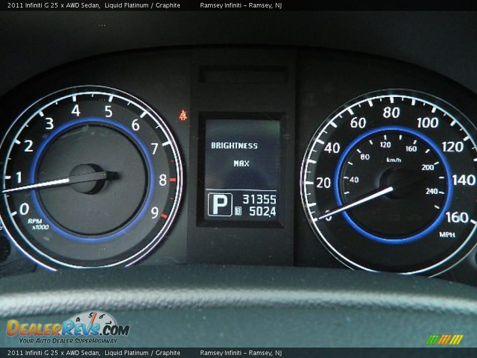 2011 Infiniti G 25 x AWD Sedan Liquid Platinum / Graphite Photo #16