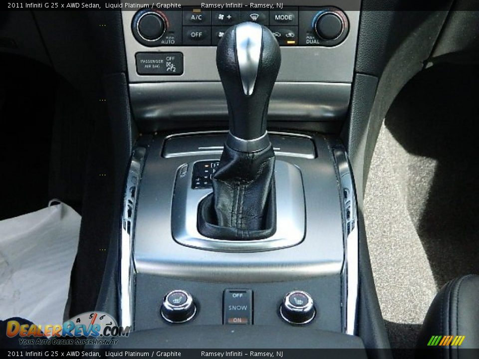 2011 Infiniti G 25 x AWD Sedan Liquid Platinum / Graphite Photo #19