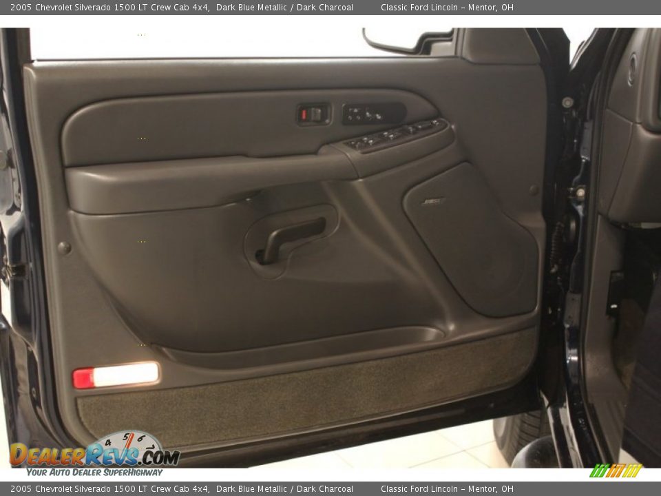 2005 Chevrolet Silverado 1500 LT Crew Cab 4x4 Dark Blue Metallic / Dark Charcoal Photo #4