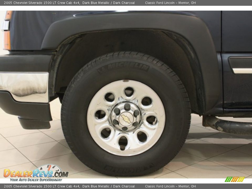 2005 Chevrolet Silverado 1500 LT Crew Cab 4x4 Dark Blue Metallic / Dark Charcoal Photo #17