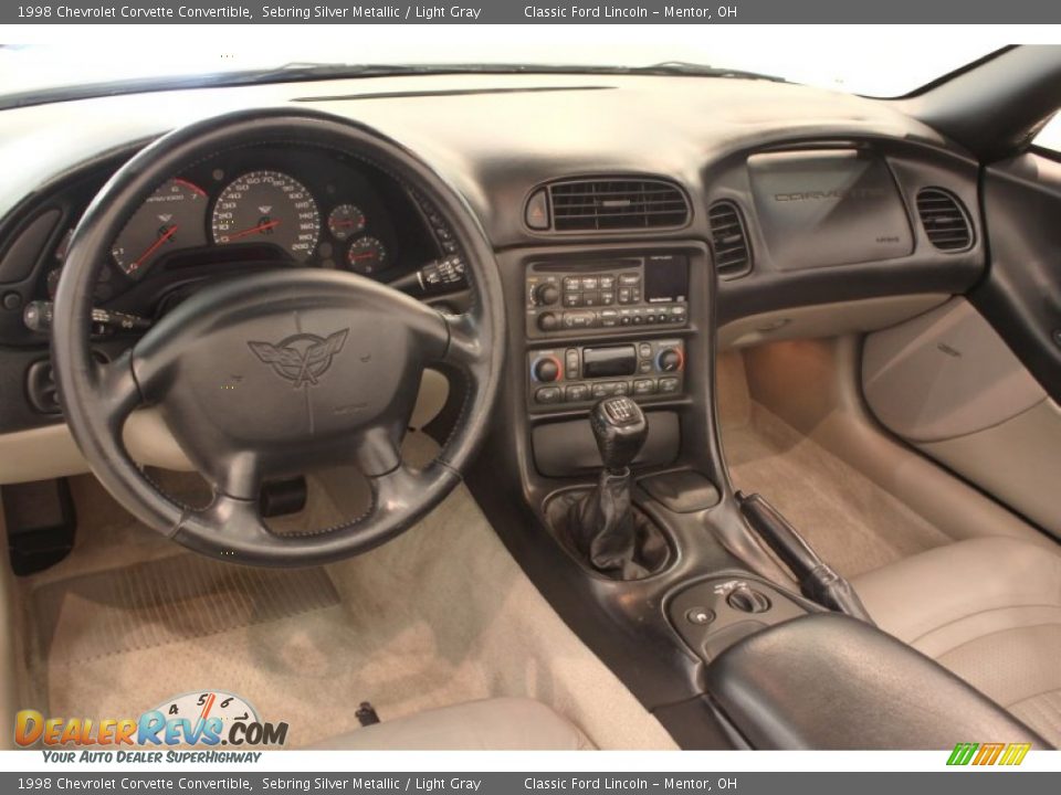 Dashboard of 1998 Chevrolet Corvette Convertible Photo #8