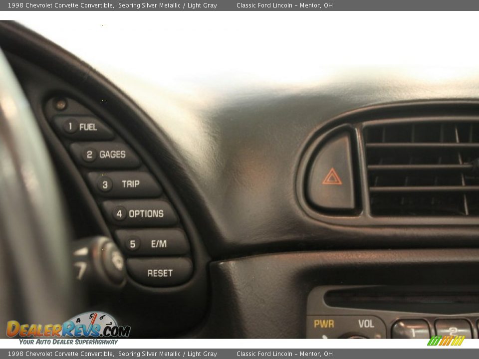 Controls of 1998 Chevrolet Corvette Convertible Photo #12