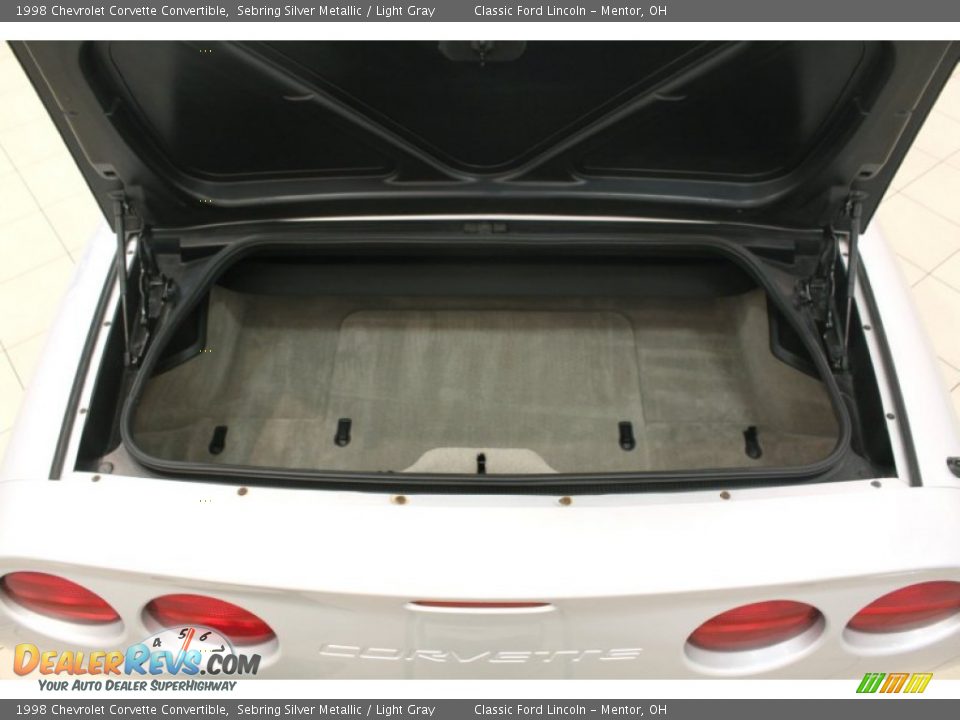 1998 Chevrolet Corvette Convertible Trunk Photo #17