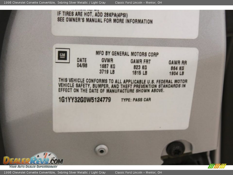 1998 Chevrolet Corvette Convertible Sebring Silver Metallic / Light Gray Photo #23