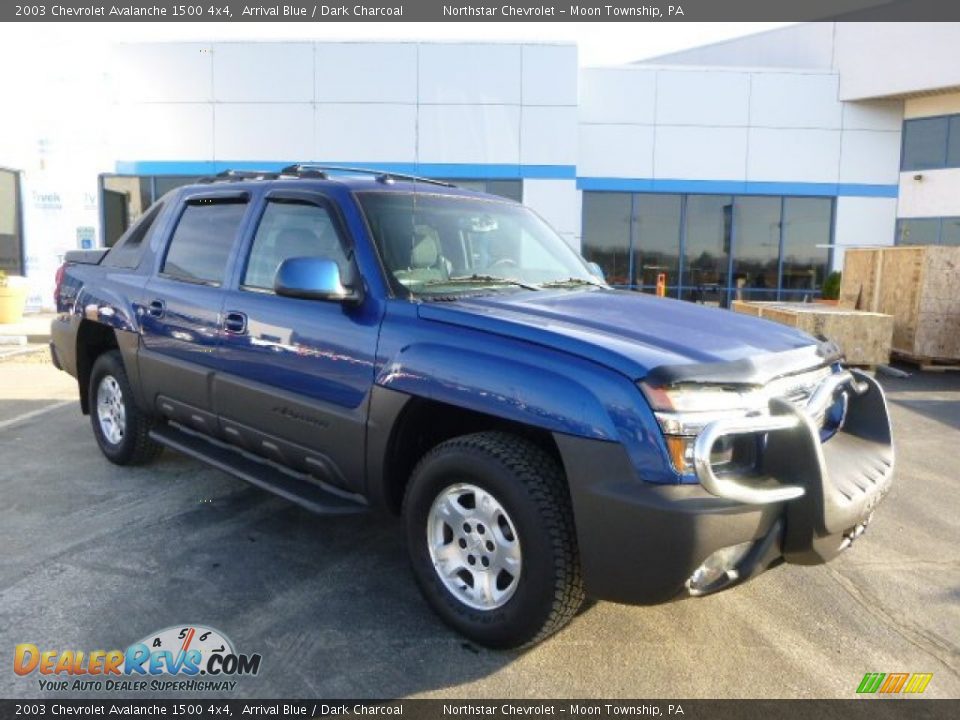 2003 Chevrolet Avalanche 1500 4x4 Arrival Blue / Dark Charcoal Photo #1