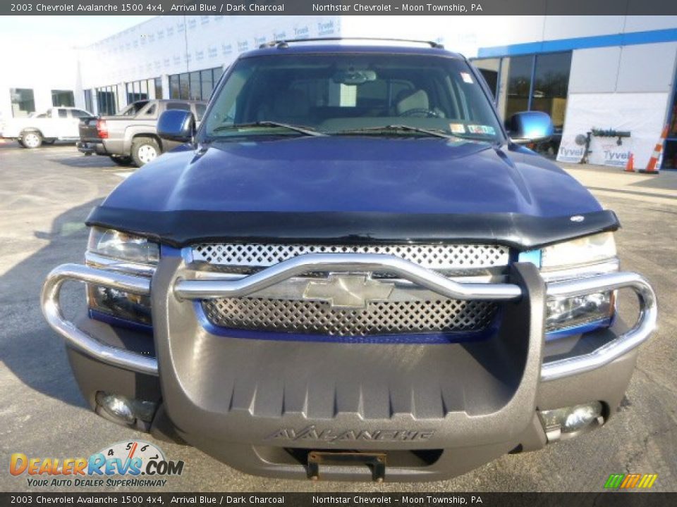 2003 Chevrolet Avalanche 1500 4x4 Arrival Blue / Dark Charcoal Photo #8