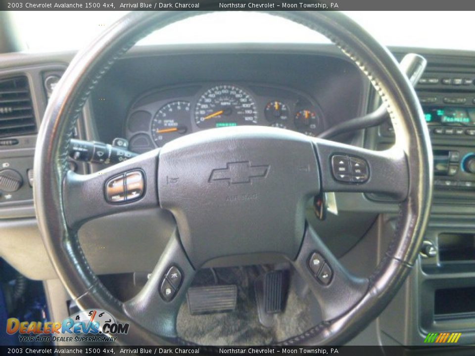 2003 Chevrolet Avalanche 1500 4x4 Arrival Blue / Dark Charcoal Photo #17