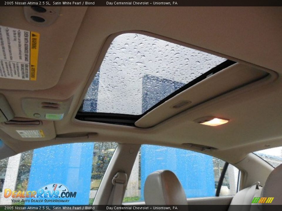 2005 Nissan Altima 2.5 SL Satin White Pearl / Blond Photo #12