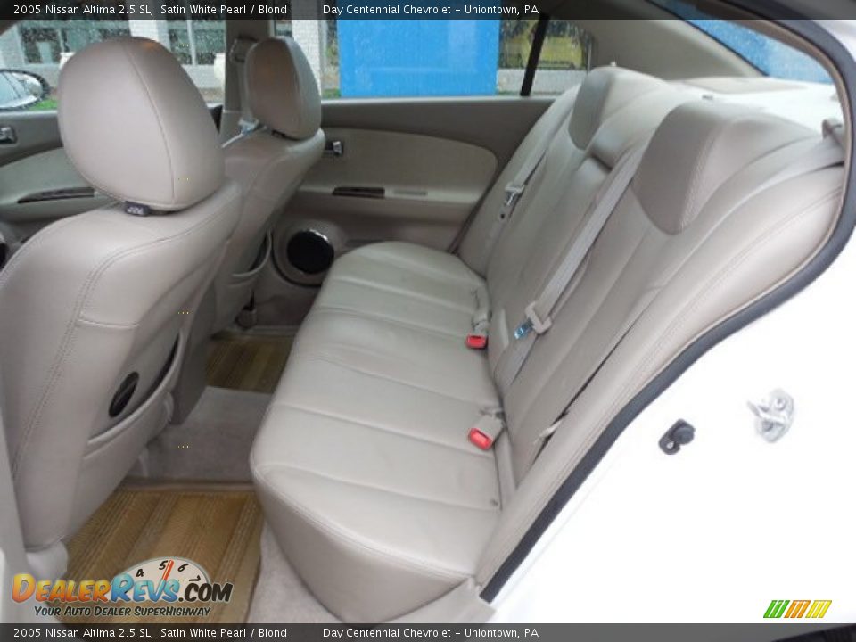 2005 Nissan Altima 2.5 SL Satin White Pearl / Blond Photo #14