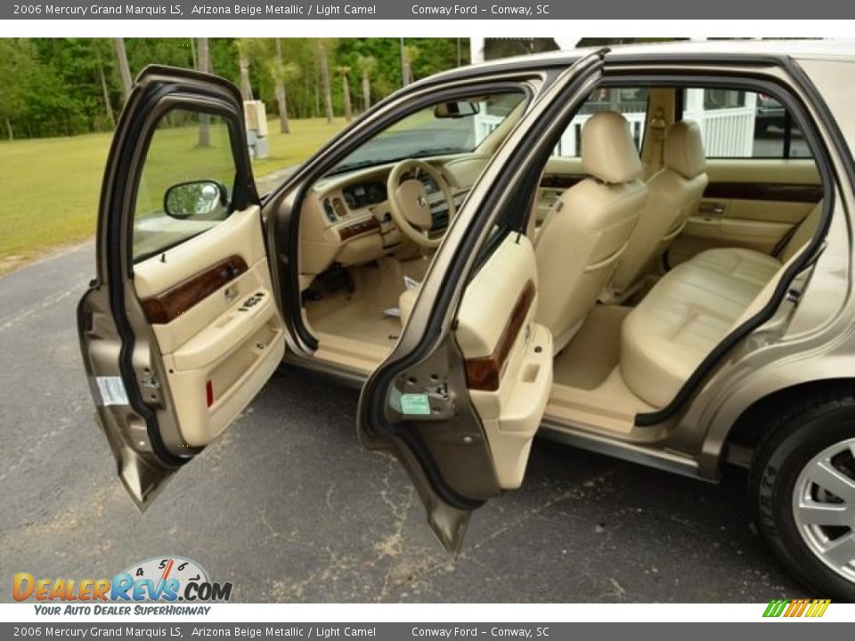 Light Camel Interior - 2006 Mercury Grand Marquis LS Photo #12