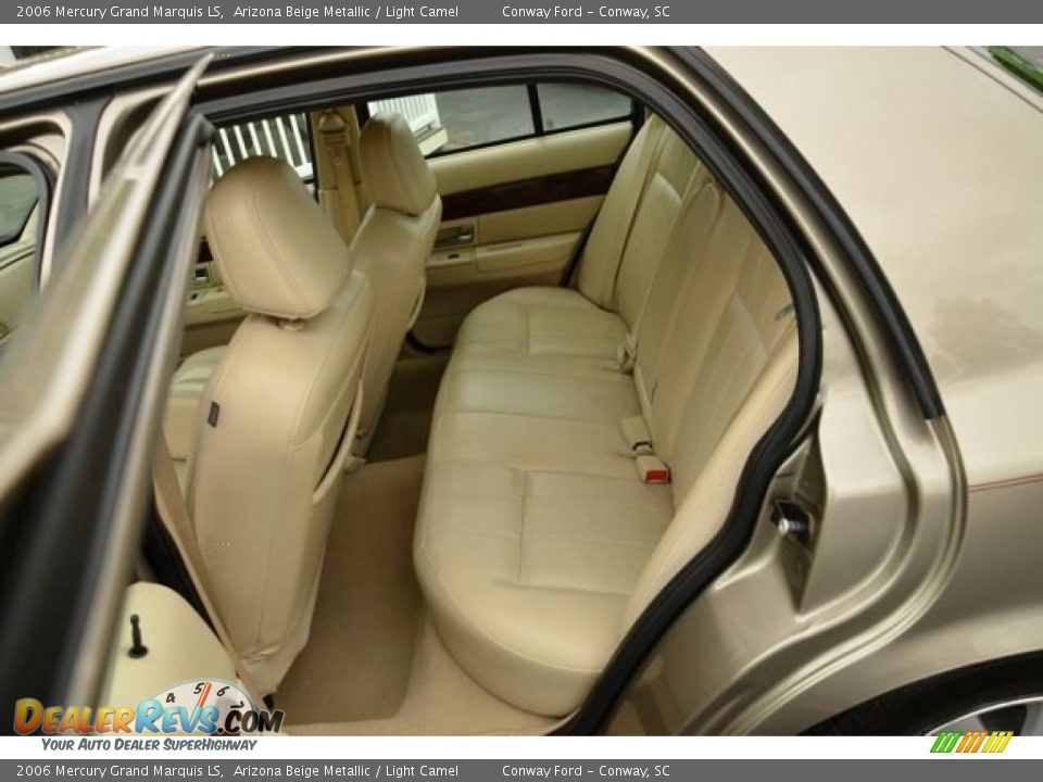 Rear Seat of 2006 Mercury Grand Marquis LS Photo #13