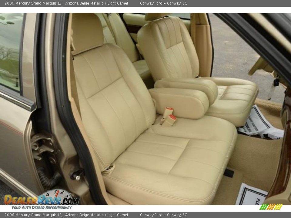 2006 Mercury Grand Marquis LS Arizona Beige Metallic / Light Camel Photo #17