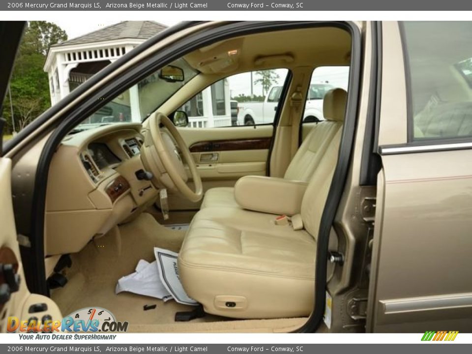2006 Mercury Grand Marquis LS Arizona Beige Metallic / Light Camel Photo #19