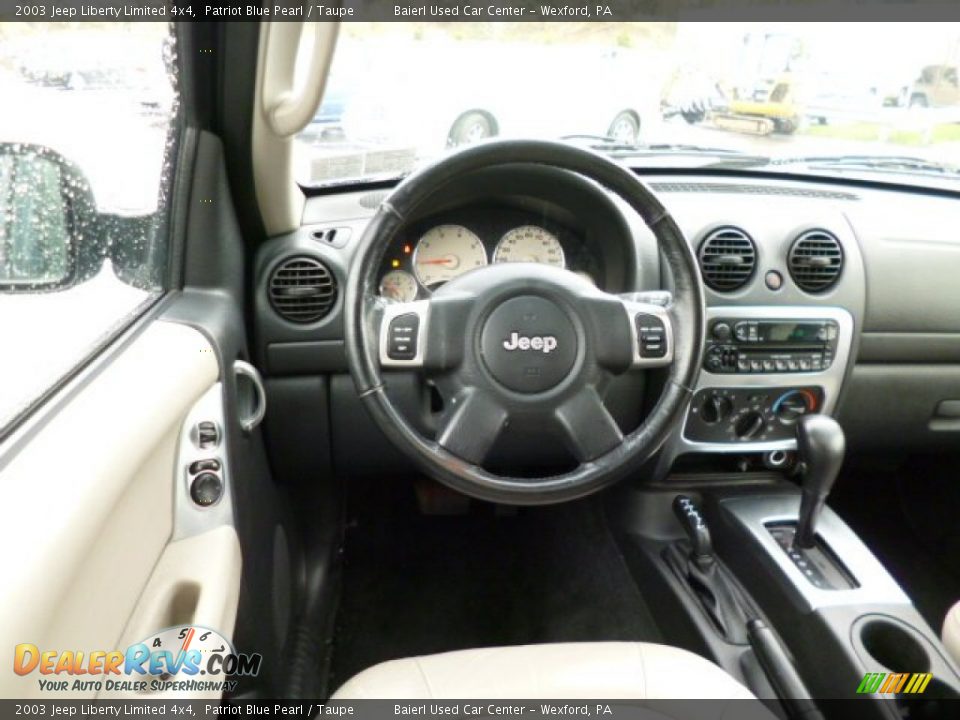 2003 Jeep Liberty Limited 4x4 Patriot Blue Pearl / Taupe Photo #14