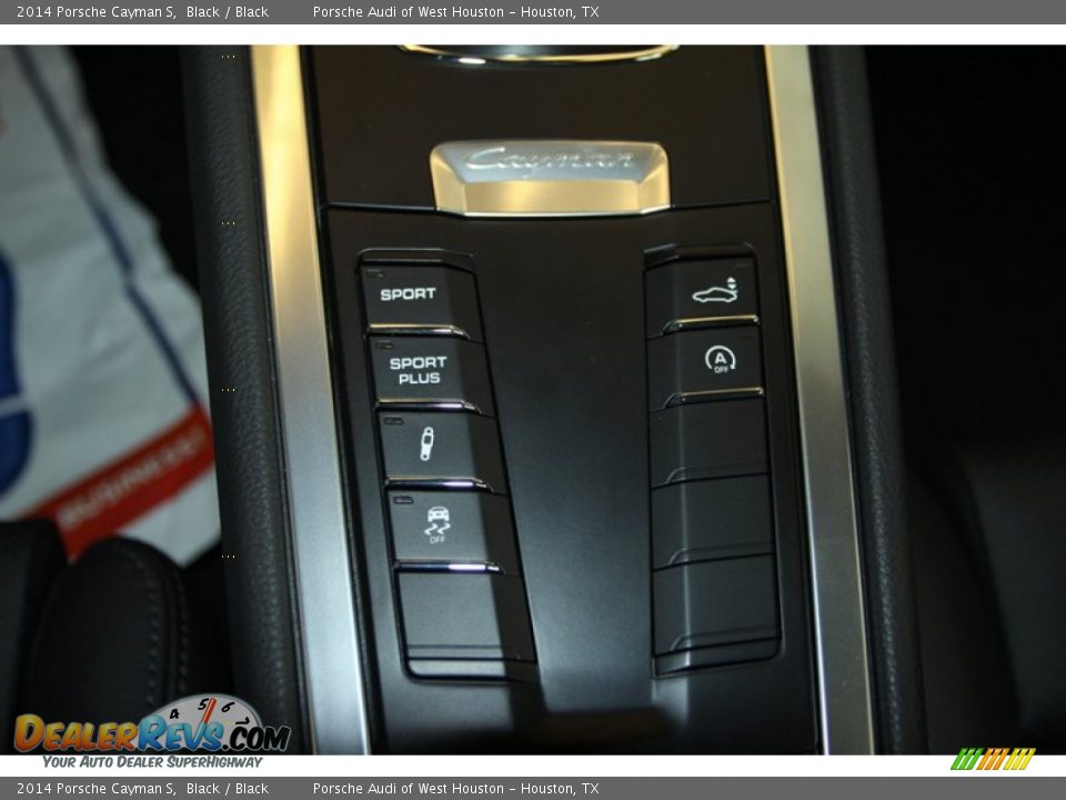 Controls of 2014 Porsche Cayman S Photo #20