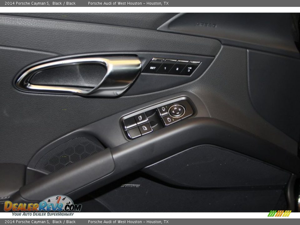 Controls of 2014 Porsche Cayman S Photo #21