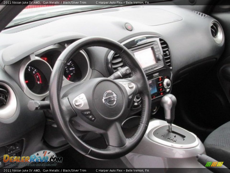 2011 Nissan Juke SV AWD Gun Metallic / Black/Silver Trim Photo #13