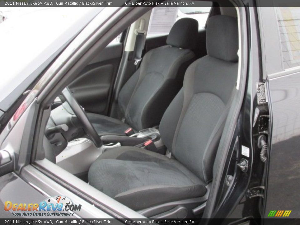 2011 Nissan Juke SV AWD Gun Metallic / Black/Silver Trim Photo #15