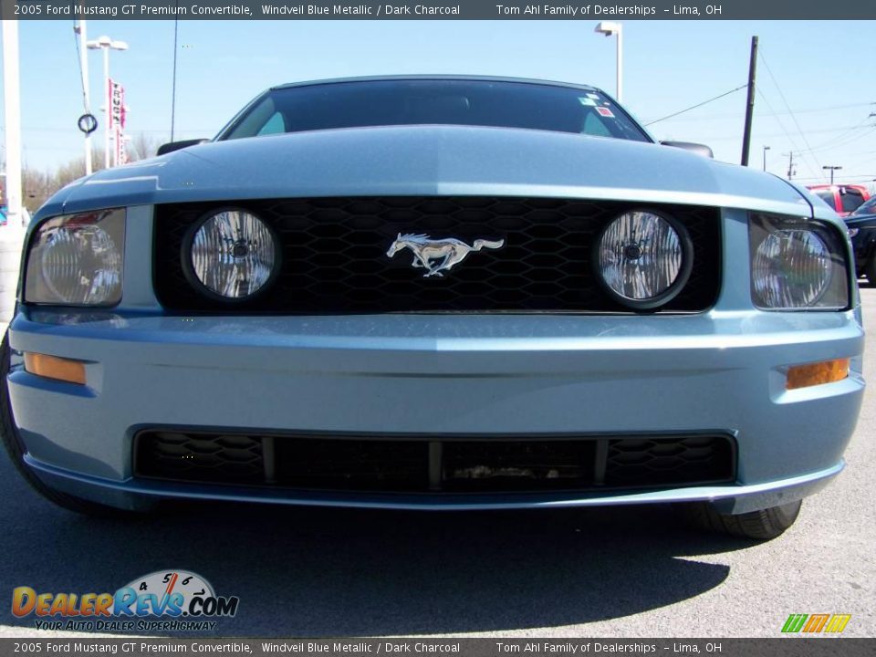 2005 Ford Mustang GT Premium Convertible Windveil Blue Metallic / Dark Charcoal Photo #3