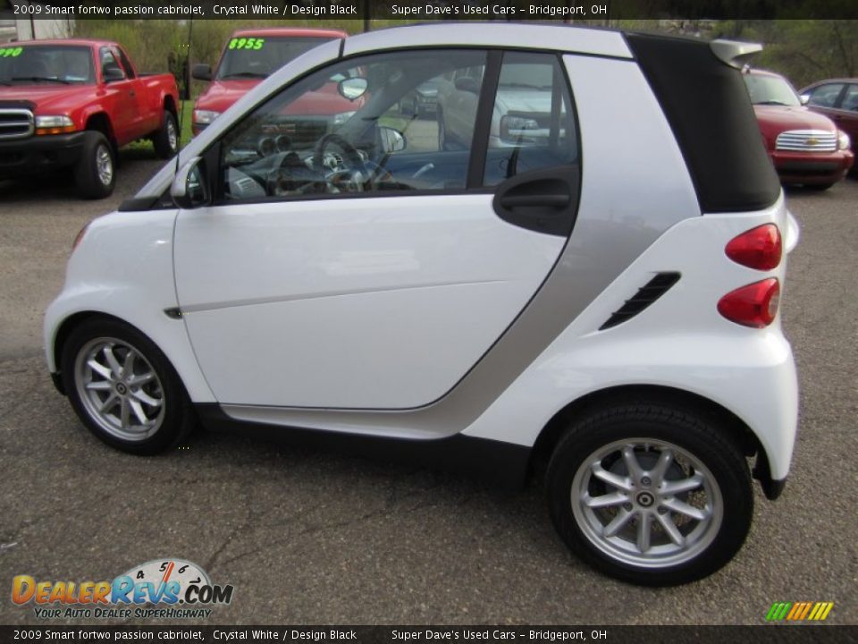 2009 Smart fortwo passion cabriolet Crystal White / Design Black Photo #6