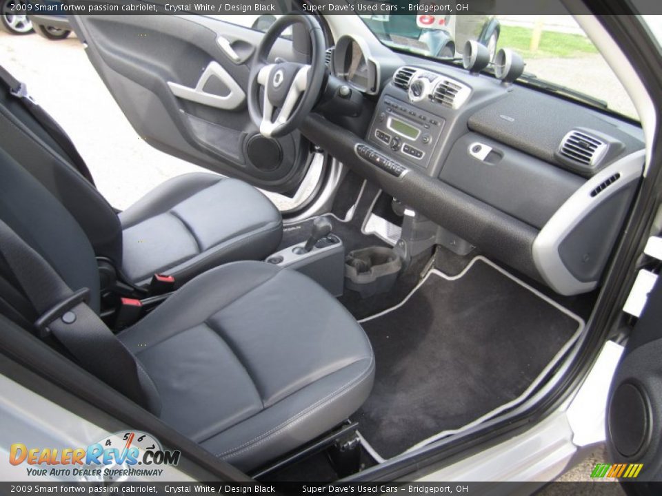 2009 Smart fortwo passion cabriolet Crystal White / Design Black Photo #16