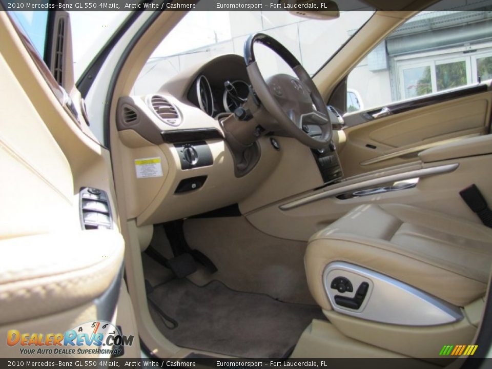 2010 Mercedes-Benz GL 550 4Matic Arctic White / Cashmere Photo #16