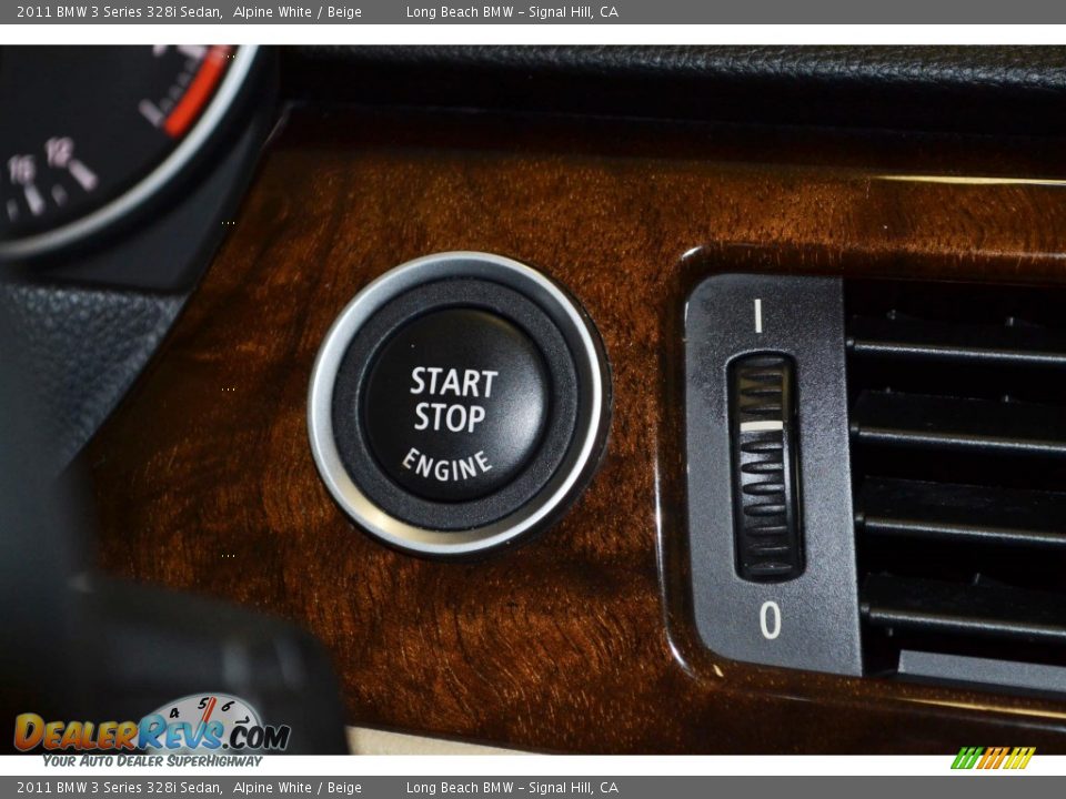 2011 BMW 3 Series 328i Sedan Alpine White / Beige Photo #23