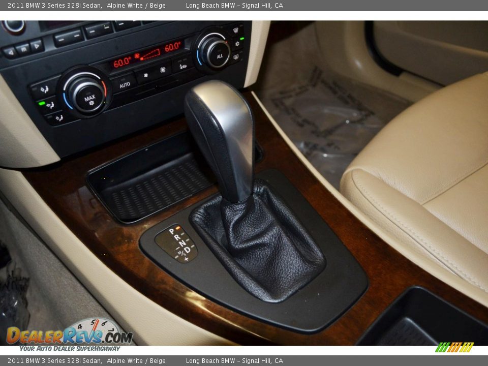 2011 BMW 3 Series 328i Sedan Alpine White / Beige Photo #25