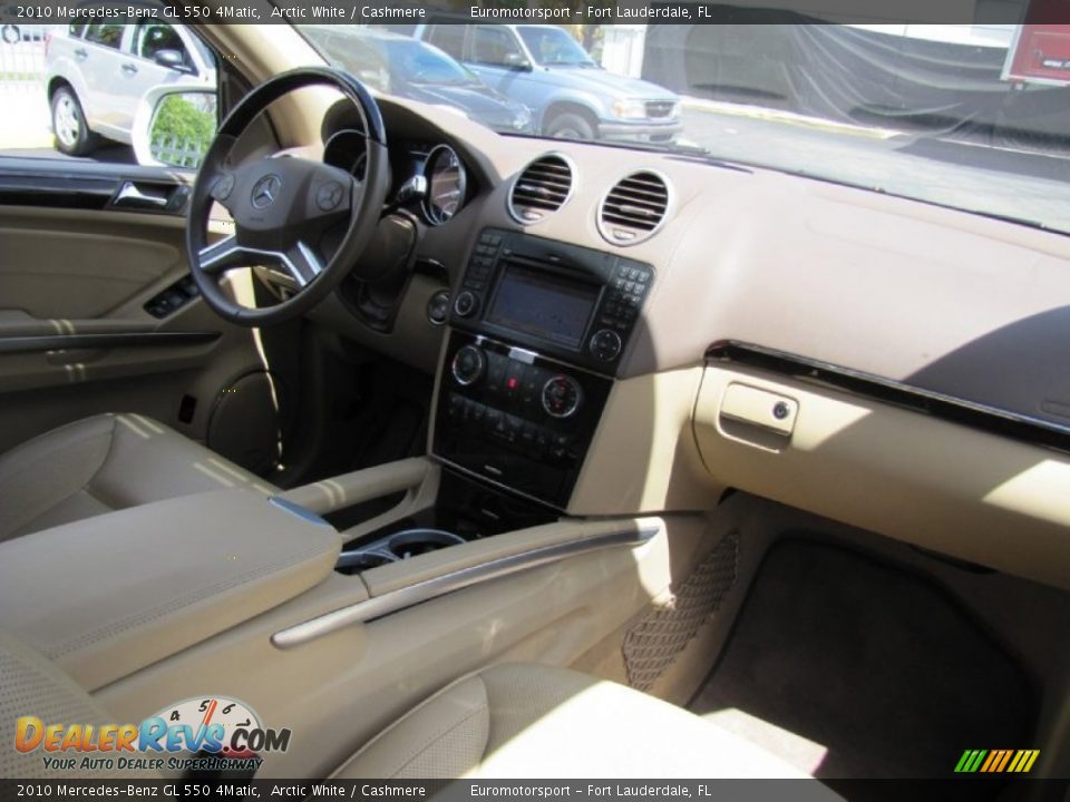 2010 Mercedes-Benz GL 550 4Matic Arctic White / Cashmere Photo #22