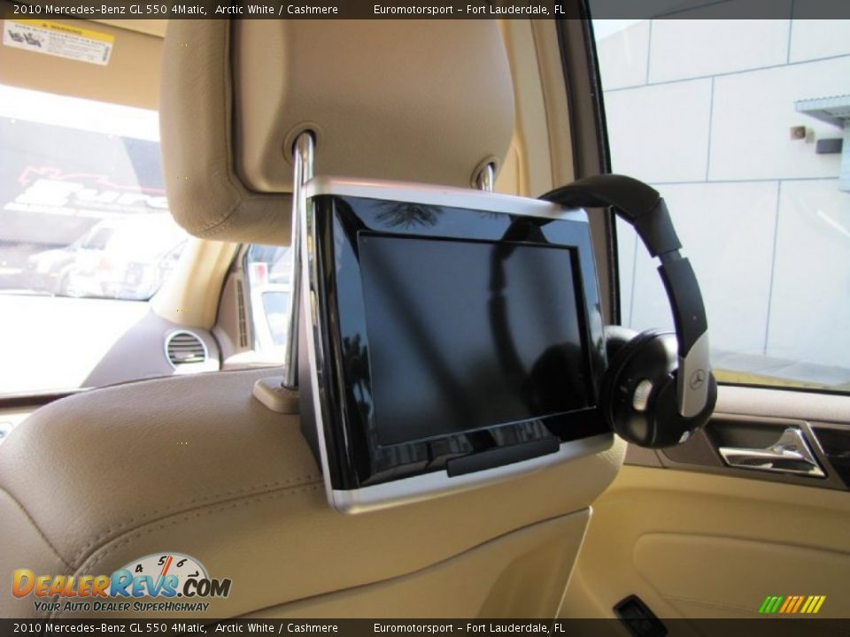 2010 Mercedes-Benz GL 550 4Matic Arctic White / Cashmere Photo #27