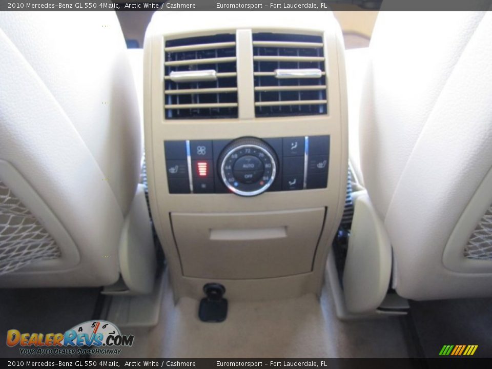 2010 Mercedes-Benz GL 550 4Matic Arctic White / Cashmere Photo #29