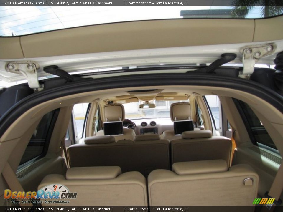 2010 Mercedes-Benz GL 550 4Matic Arctic White / Cashmere Photo #32