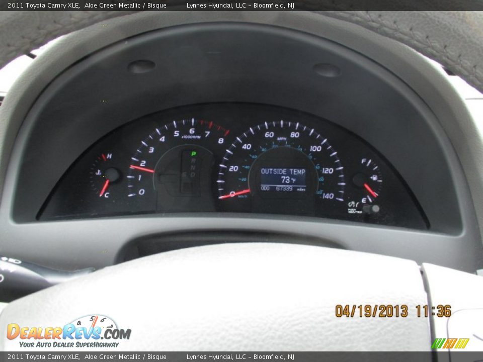 2011 Toyota Camry XLE Aloe Green Metallic / Bisque Photo #12