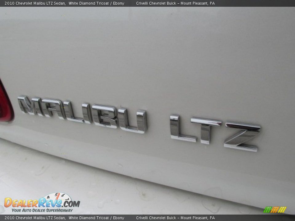 2010 Chevrolet Malibu LTZ Sedan White Diamond Tricoat / Ebony Photo #6