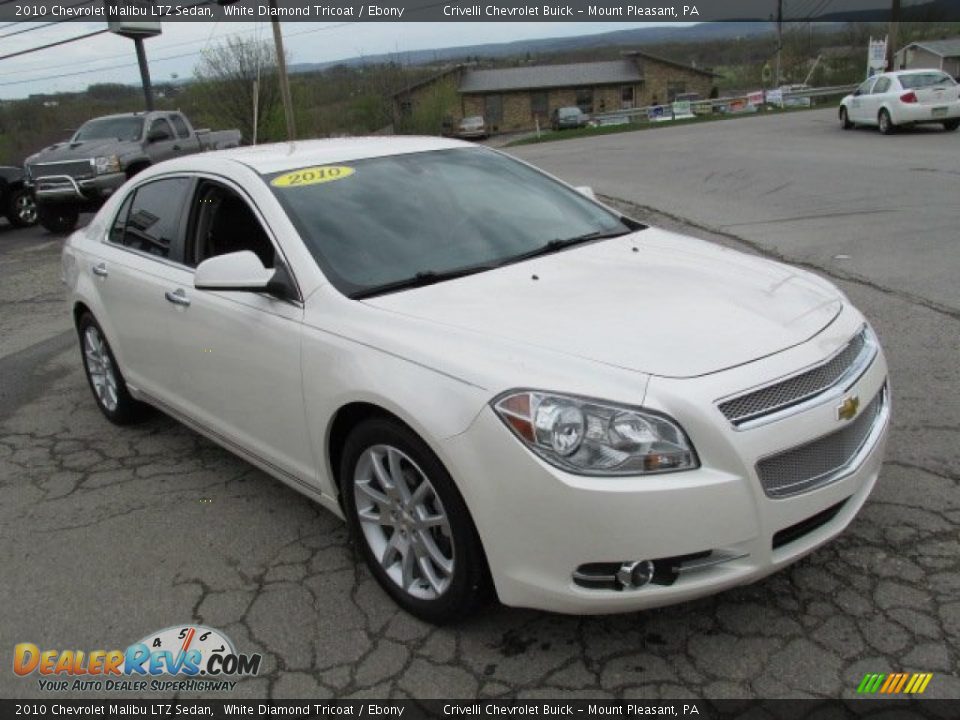 2010 Chevrolet Malibu LTZ Sedan White Diamond Tricoat / Ebony Photo #9