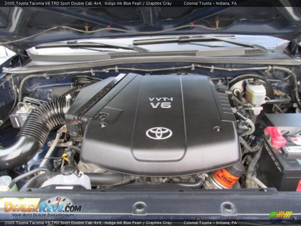 2005 Toyota Tacoma V6 TRD Sport Double Cab 4x4 Indigo Ink Blue Pearl / Graphite Gray Photo #9