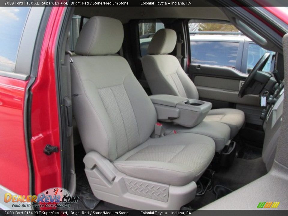 2009 Ford F150 XLT SuperCab 4x4 Bright Red / Stone/Medium Stone Photo #11