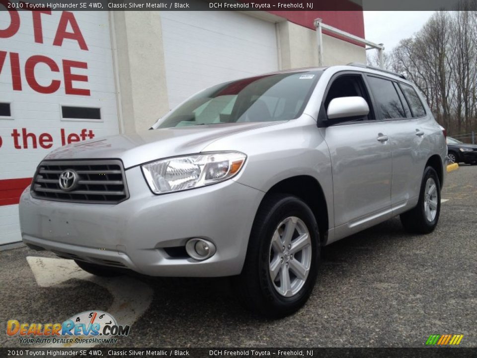 2010 Toyota Highlander SE 4WD Classic Silver Metallic / Black Photo #1