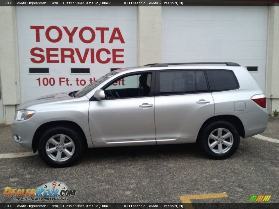 2010 Toyota Highlander SE 4WD Classic Silver Metallic / Black Photo #3