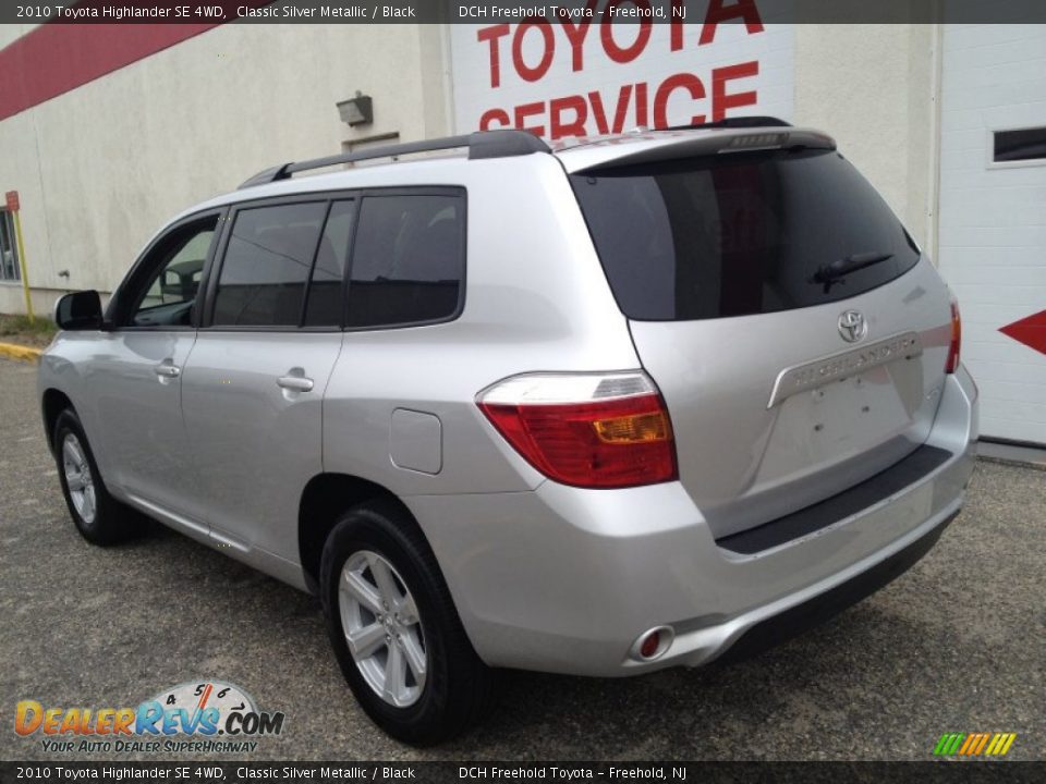 2010 Toyota Highlander SE 4WD Classic Silver Metallic / Black Photo #4