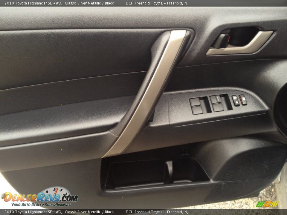 2010 Toyota Highlander SE 4WD Classic Silver Metallic / Black Photo #14