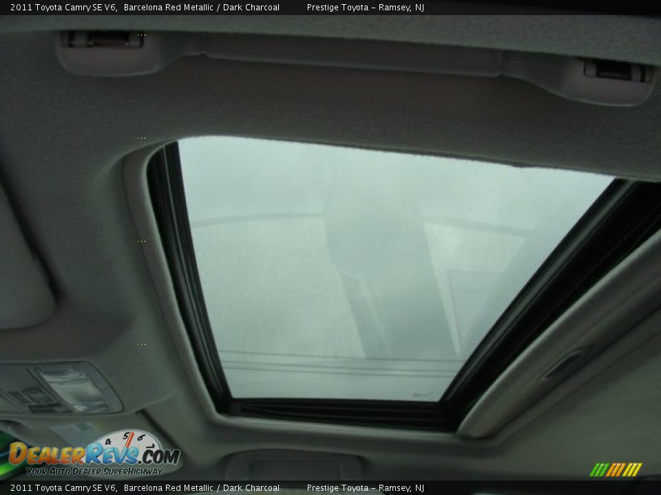 2011 Toyota Camry SE V6 Barcelona Red Metallic / Dark Charcoal Photo #8
