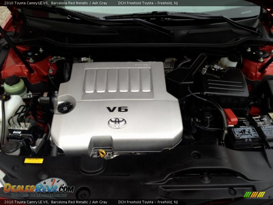 2010 Toyota Camry LE V6 Barcelona Red Metallic / Ash Gray Photo #29