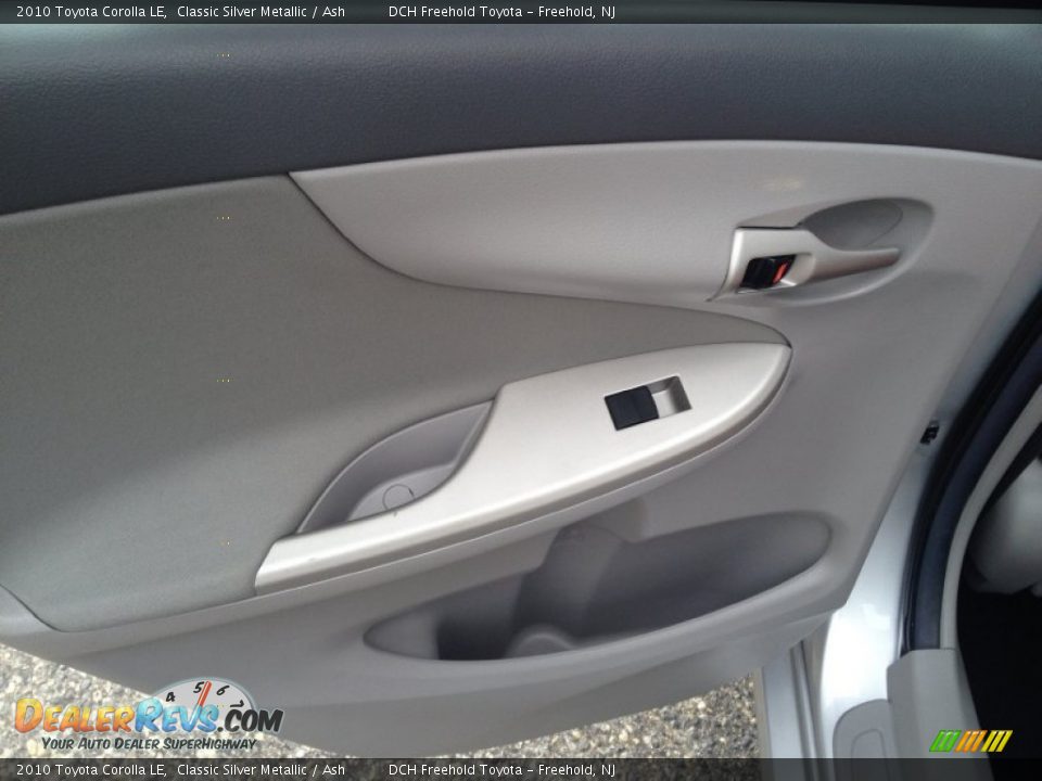 2010 Toyota Corolla LE Classic Silver Metallic / Ash Photo #9