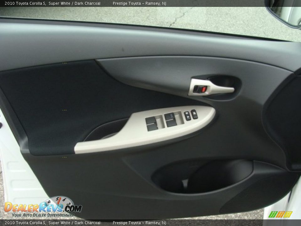 2010 Toyota Corolla S Super White / Dark Charcoal Photo #6