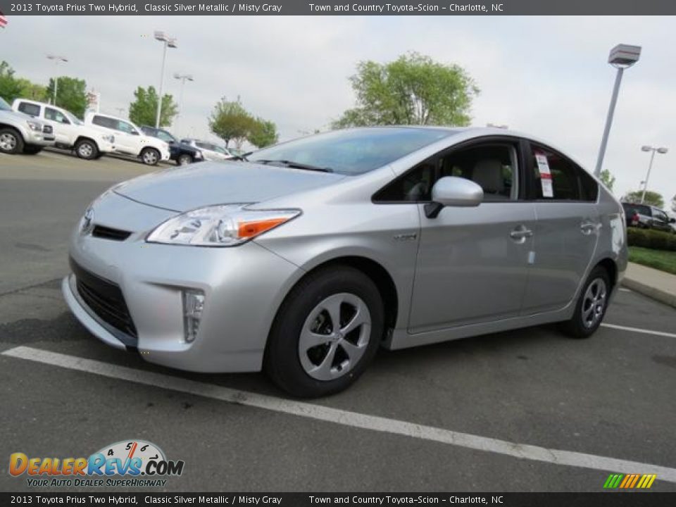 2013 Toyota Prius Two Hybrid Classic Silver Metallic / Misty Gray Photo #3