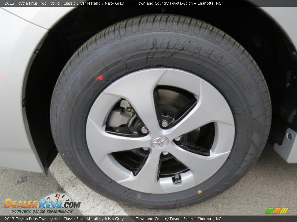 2013 Toyota Prius Two Hybrid Classic Silver Metallic / Misty Gray Photo #4