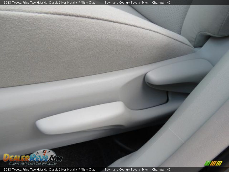 2013 Toyota Prius Two Hybrid Classic Silver Metallic / Misty Gray Photo #9