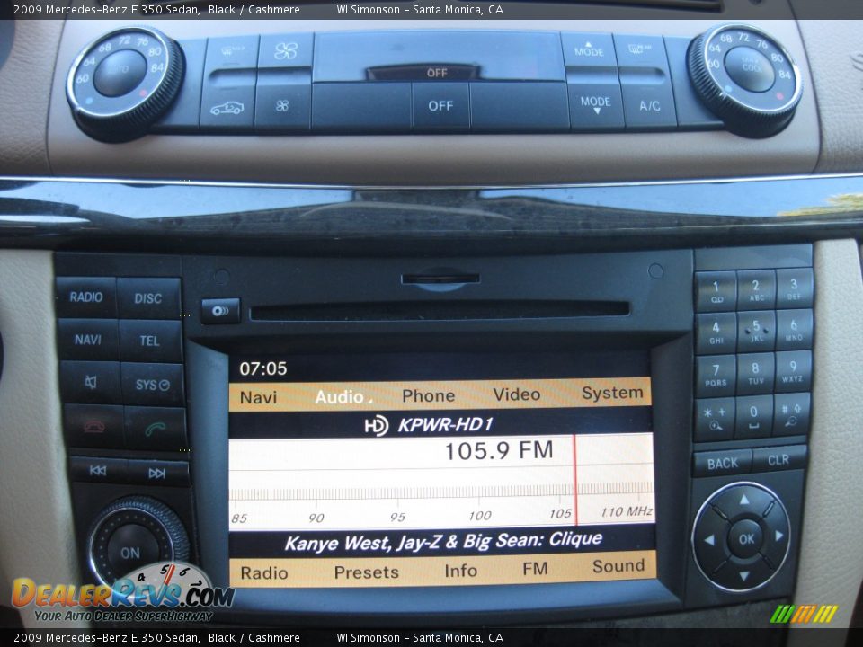 2009 Mercedes-Benz E 350 Sedan Black / Cashmere Photo #15